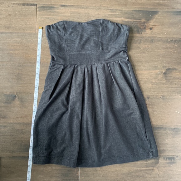 Seductions strapless dress grey and salmon - Picture 6 of 8